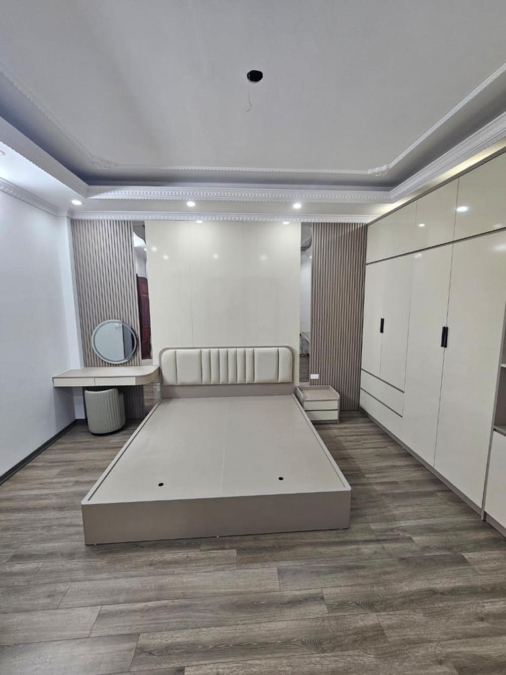 Bán nhà trung tâm Hai Bà Trưng 15m ra phố thang máy 45m2 10.5 tỷ - Ảnh 4